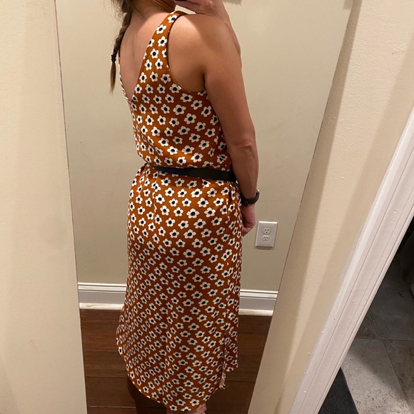 en THREAD Floral V Neck Side Slit Midi Dress NWT - Picture 4 of 13